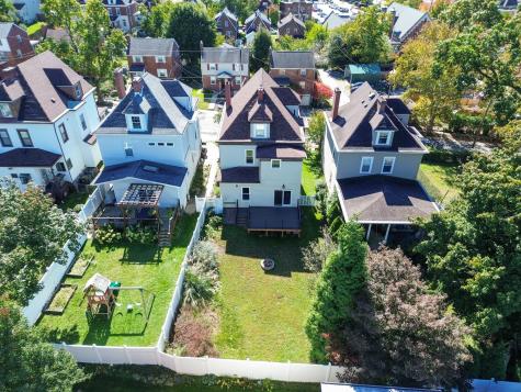361 Library Place Oakmont PA 15139