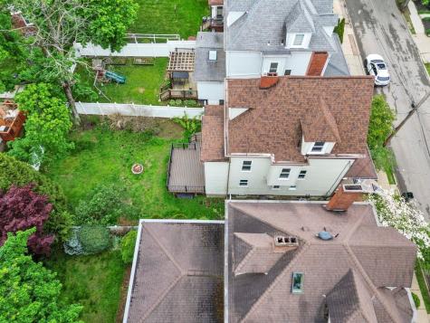 361 Library Place Oakmont PA 15139