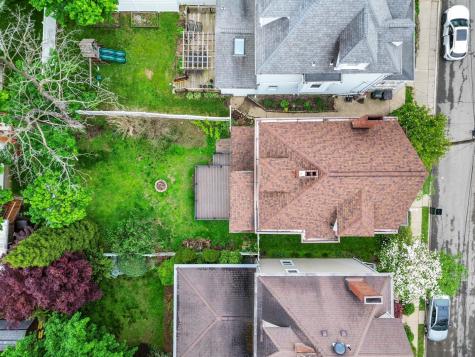 361 Library Place Oakmont PA 15139