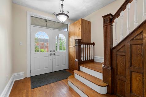 361 Library Place Oakmont PA 15139