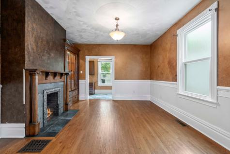 361 Library Place Oakmont PA 15139