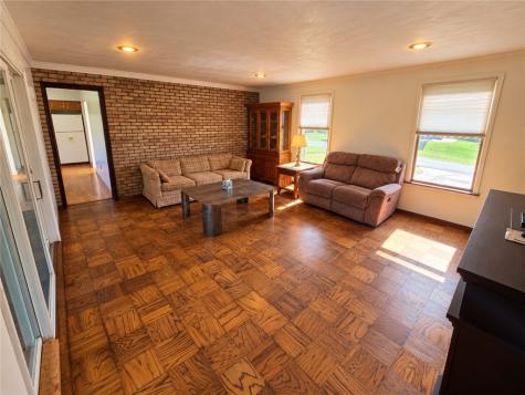 119 Mable Drive Lincoln Boro PA 15037