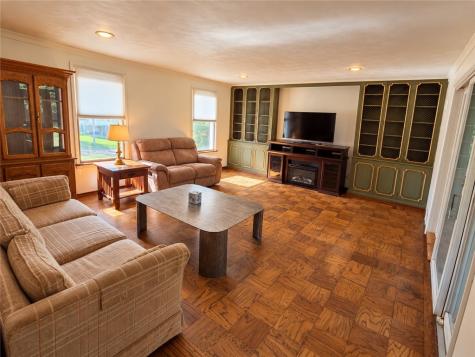 119 Mable Drive Lincoln Boro PA 15037