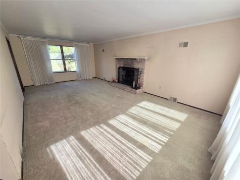 119 Mable Drive Lincoln Boro PA 15037