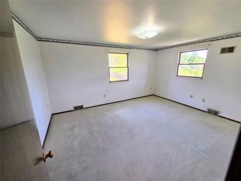 119 Mable Drive Lincoln Boro PA 15037
