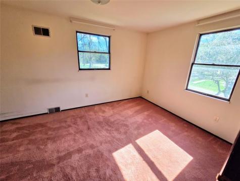119 Mable Drive Lincoln Boro PA 15037