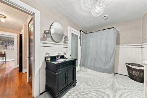 1003 Loucks Avenue Scottdale PA 15683