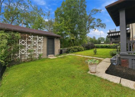 1003 Loucks Avenue Scottdale PA 15683