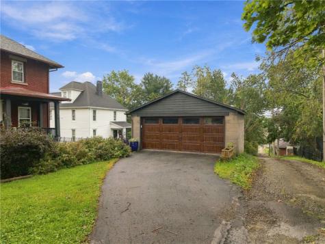 1003 Loucks Avenue Scottdale PA 15683