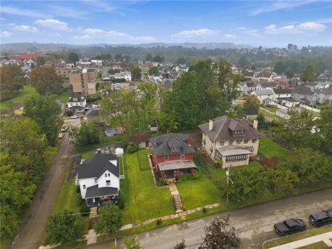 1003 Loucks Avenue Scottdale PA 15683