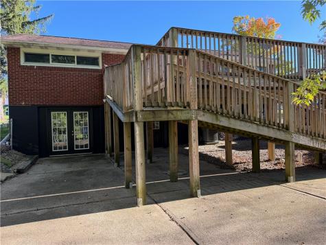 1049 School Road Allegheny Township PA 15656