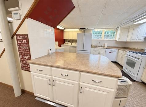 1025 Isabella Road Connellsville PA 15425