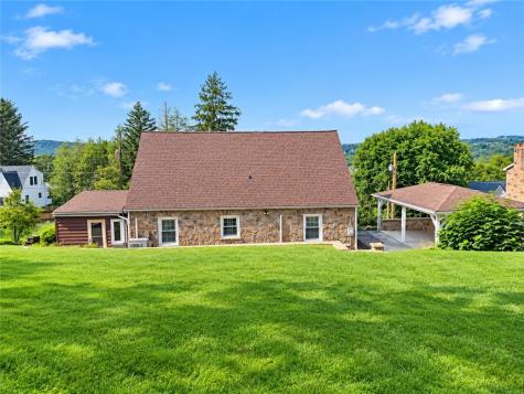 1025 Isabella Road Connellsville PA 15425