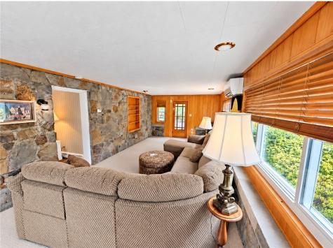 1025 Isabella Road Connellsville PA 15425