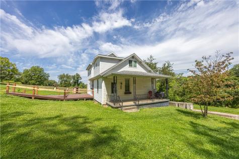 577 Woodside Old Frame Road Nicholson Township PA 15478