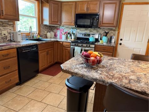 619 S Mercer Avenue Hermitage PA 16148
