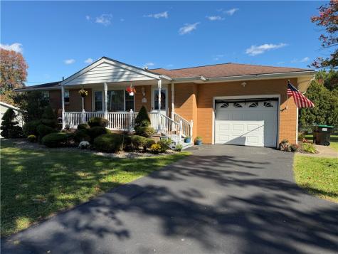 619 S Mercer Avenue Hermitage PA 16148