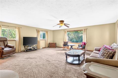 430 Oliver Drive Forward Township PA 15037