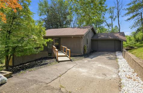 204 Ohioview Street Aliquippa PA 15001