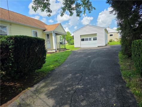 719 Christy Avenue Ford Cliff Boro PA 16228