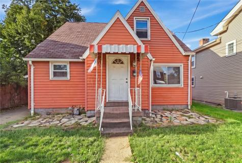 119 E 1st Avenue Tarentum PA 15084