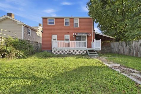 119 E 1st Avenue Tarentum PA 15084