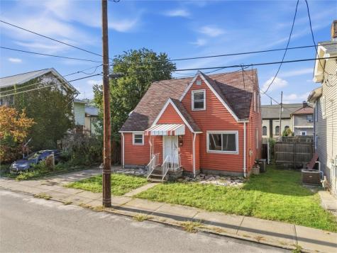 119 E 1st Avenue Tarentum PA 15084