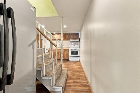 119 E 1st Avenue Tarentum PA 15084