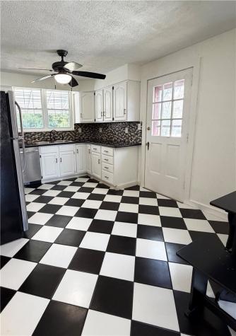 11404 Frankstown Road Penn Hills PA 15235