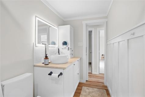 1011 Marcia Irwin PA 15642