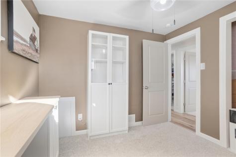 1011 Marcia Irwin PA 15642