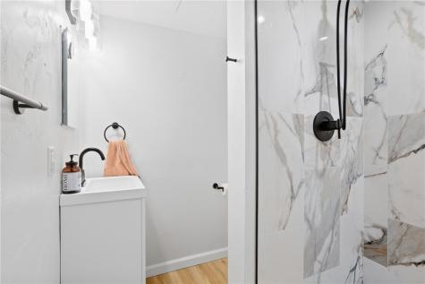 1011 Marcia Irwin PA 15642