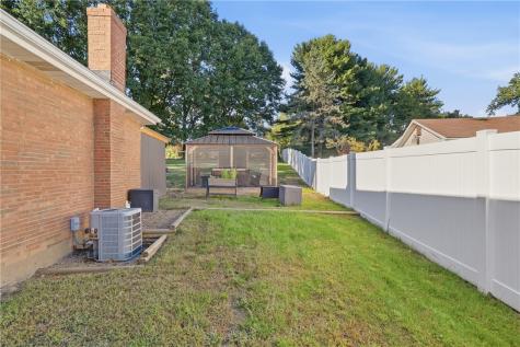 1011 Marcia Irwin PA 15642