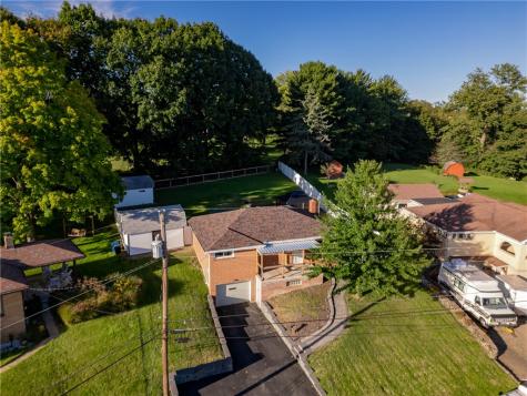 1011 Marcia Irwin PA 15642