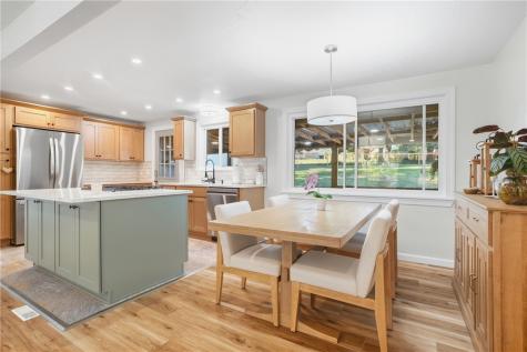 1011 Marcia Irwin PA 15642