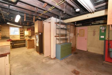 225 Woodside Road Forest Hills Boro PA 15221