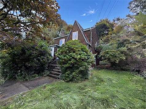 225 Woodside Road Forest Hills Boro PA 15221