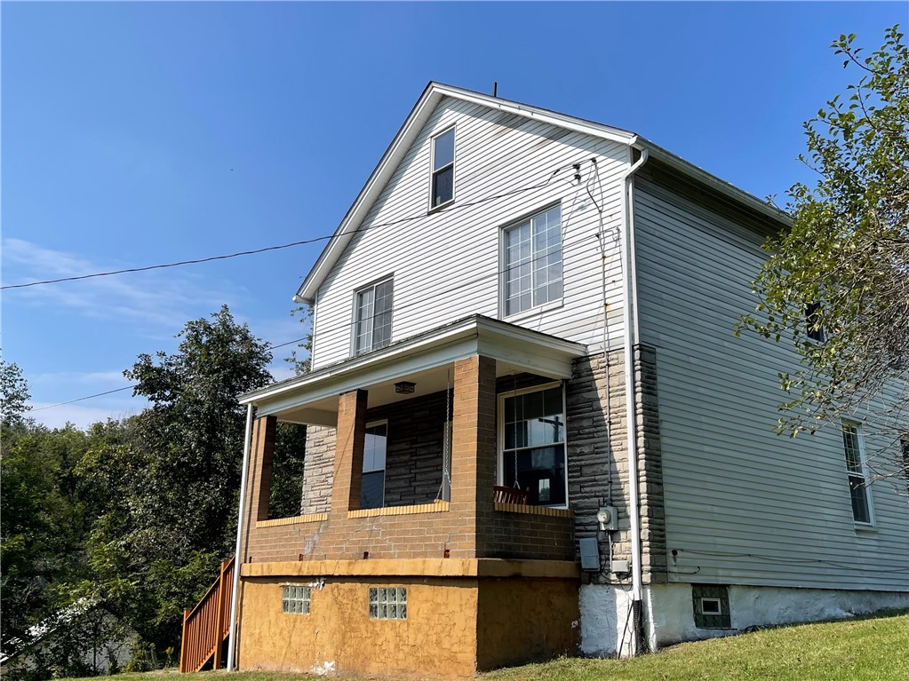 871 Old State Road Kiskiminetas Township PA 15613