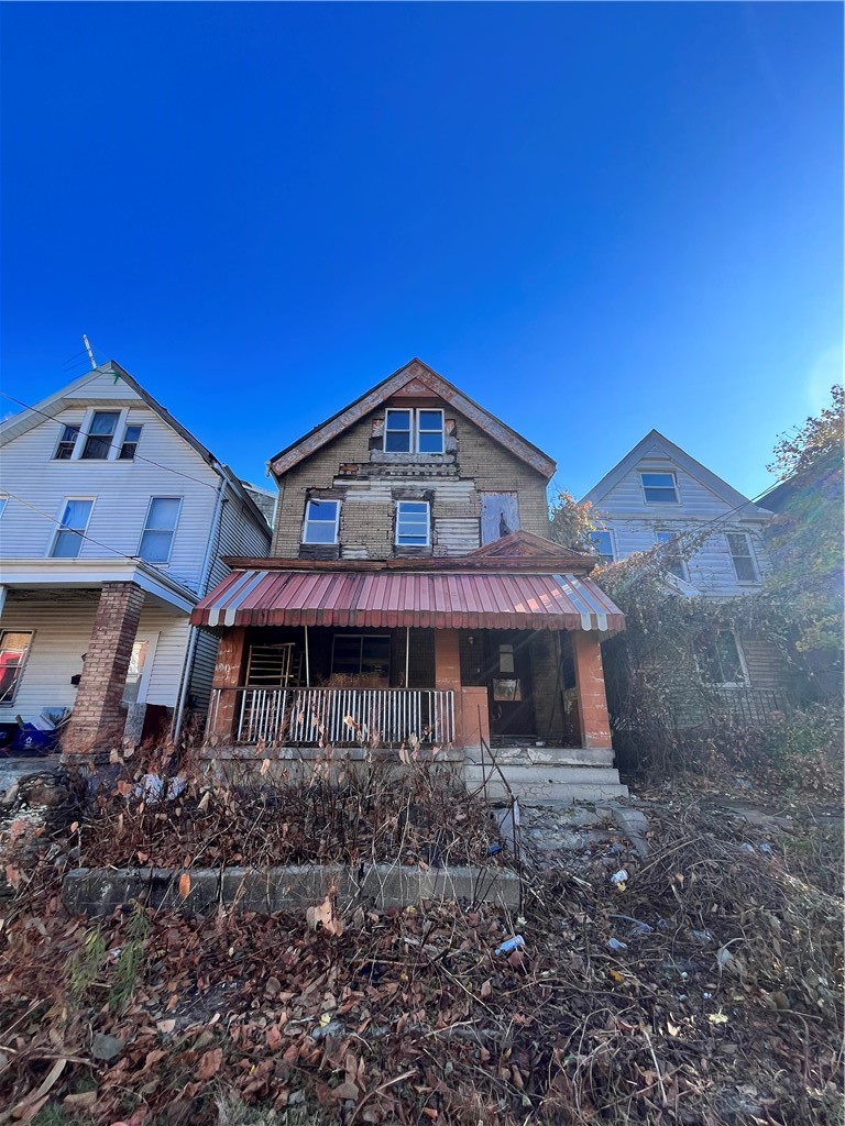 852 Inwood Street Homewood Brushton PA 15208
