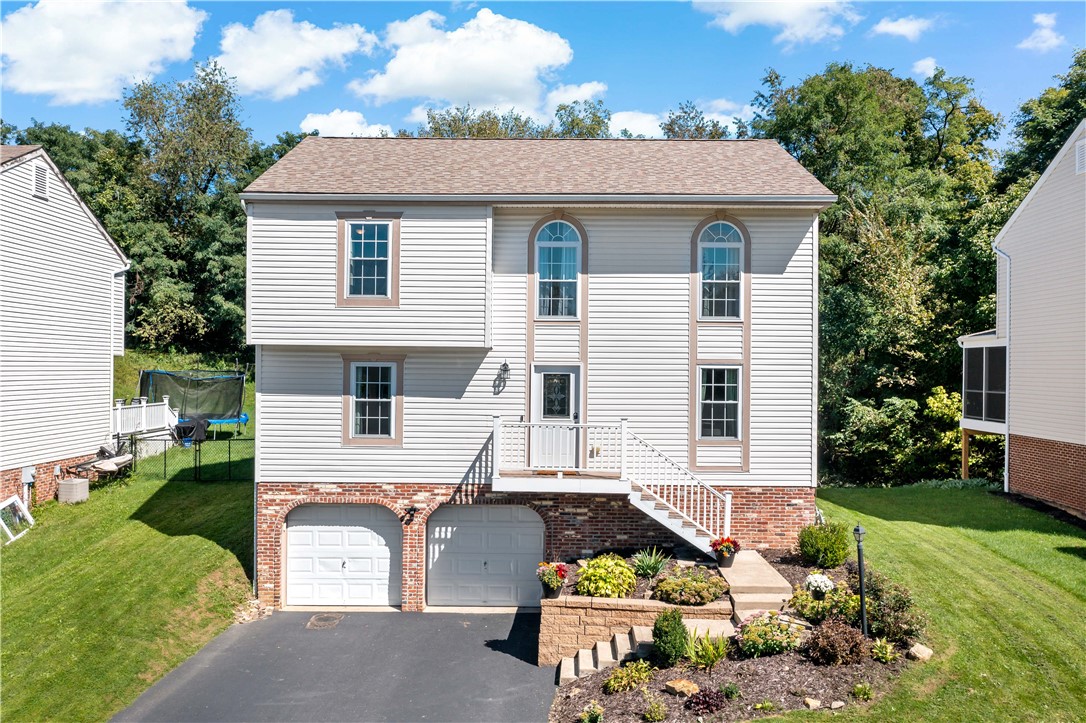 1344 Lucia Drive Canonsburg PA 15317