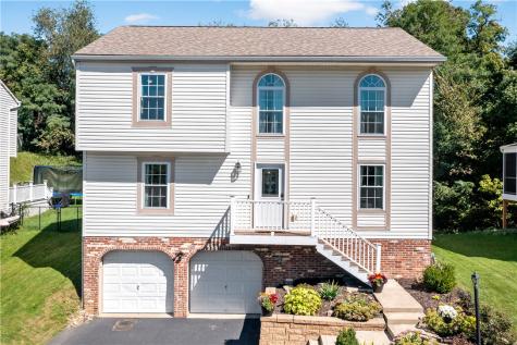 1344 Lucia Drive Canonsburg PA 15317