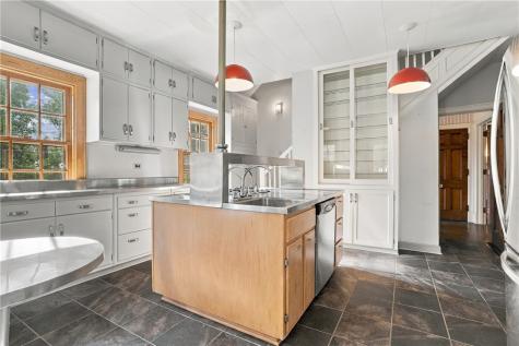 311 Dorseyville Road O'hara PA 15215