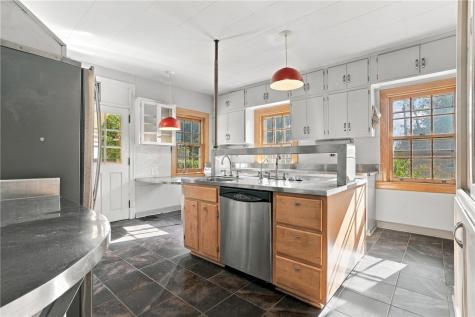 311 Dorseyville Road O'hara PA 15215
