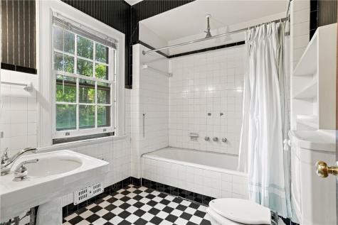 311 Dorseyville Road O'hara PA 15215