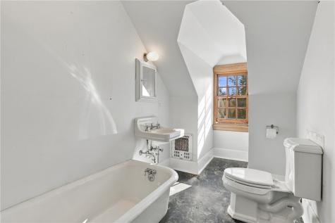 311 Dorseyville Road O'hara PA 15215