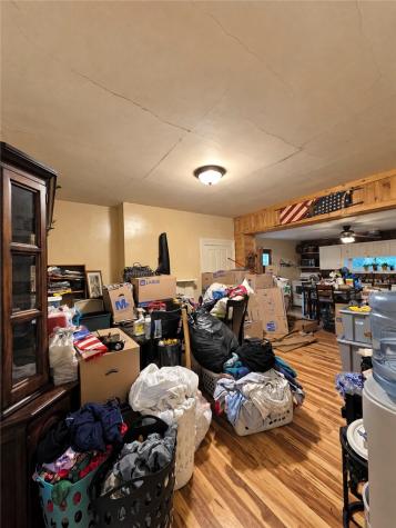 46 Chapel Hill Road Claysville PA 15323