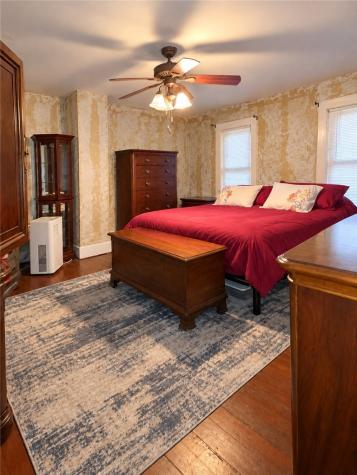 46 Chapel Hill Road Claysville PA 15323