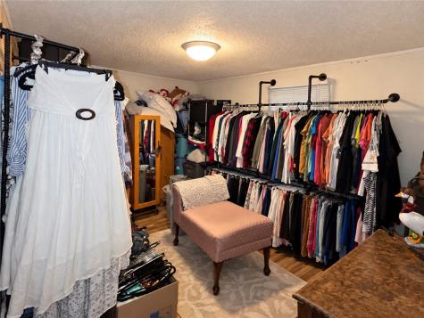 46 Chapel Hill Road Claysville PA 15323
