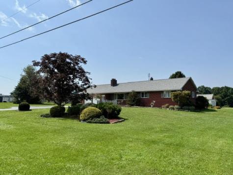 79 Gearhart Road Shenango Township PA 16143