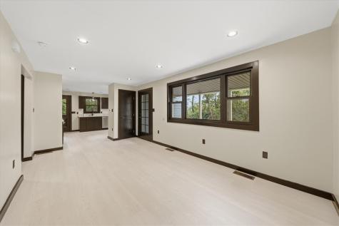 343 Thomas Street Carnegie PA 15106